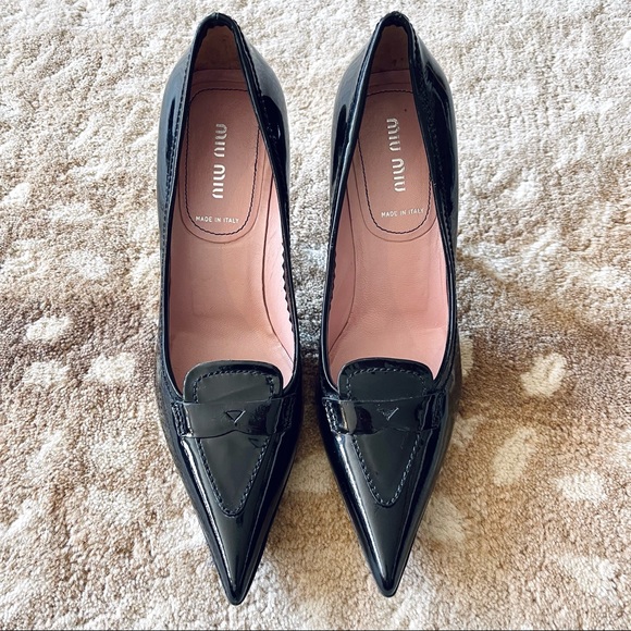 Miu Miu Black Patent Leather Pointy Toe Heels Size 37 1/2 - Picture 2 of 14